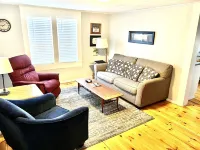 The Chandler House, 211 N Peabody Ave, Moutain View, Ar. 72560