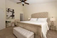 Luxury Chic Minimalist Townhouse Hotels in Steele Creek