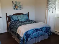 Villa B offers peace and quiet with beautiful views of the countryside. Hotels in Randol Township