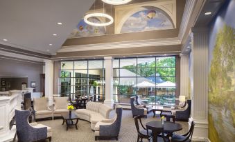 Desmond Hotel Malvern, a DoubleTree by Hilton