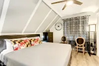 Walk to Metro Station Restaurant Shops 2K2Q1T 2Ba Single Family Home