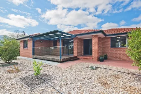 BRADDON CENTRAL CONVENIENCE Отели в г. Брэддон