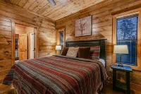 "Wish You Were Here", Where Luxury & Location Meet - 5bd, 3ba