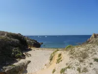 Nice sea view, south facing, Wifi, Parking, 50 m from beach & Thalasso Hotels in Quiberon