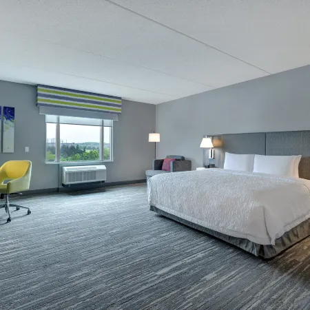 Hampton Inn & Suites by Hilton Burlington Toronto