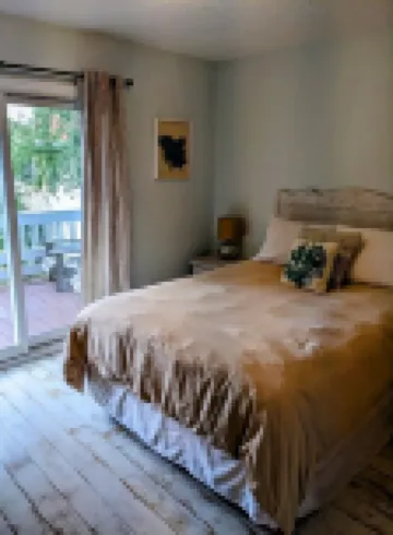 Walk to the beautiful Wrightsville beach in less than a minute! 來特斯維海灘酒店