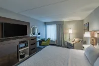 Hampton Inn Waldorf Hotels in Waldorf