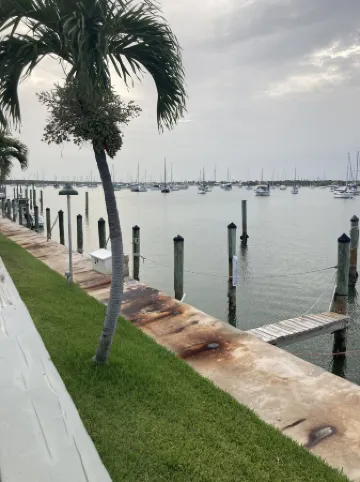 Rent a place in Paradise.