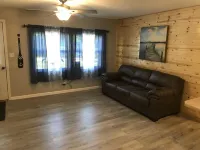 Clearwater Lake, cabin minutes from Bluff View Marina & boat dock