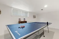 Century Oaks Trio - Easy walk to campus from from your Historic District getaway