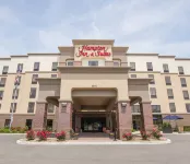 Hampton Inn & Suites Pittsburgh/Harmarville Hôtels à : Verona