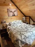 Pool Table! Pet Friendly! Lakeside!-Unique Getaway! - Balkon