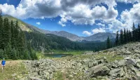 Walk To Ski Lifts! W/D, WiFi, Kitchen, Skylights