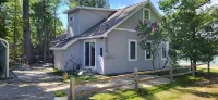 Angie's Beach House-on Torch Lake, MI. Can Walk to the Sandbar, Northern View.
