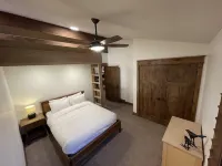 Luxury ski-in townhome in Solitude Resort Hotel dekat Millcreek Canyon Winter Gate