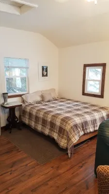 River Cabin on the Pine River- Adult only