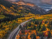 Peaceful & Beautiful Near Sightseeing, Mountains, & Fun!  Spacious Family Fave! 바운티풀 호텔