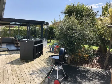 LES Palmiers Отели рядом с достопримечательностью «Camping Capfun Joncal»