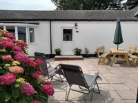 2 Bed 2 Bath Property in North Devon, 9 Acres Pet Friendly, Near to Beach