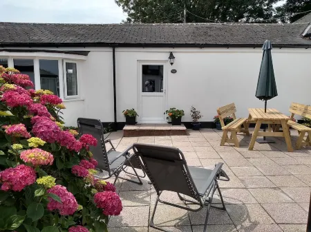 2 Bed 2 Bath Property in North Devon, 9 Acres Pet Friendly, Near to Beach Отели рядом с достопримечательностью «The Burton at Bideford Art Gallery and Museum»