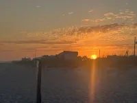 Discover Jacksonville charm, just a quick 6-min drive to the mall