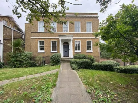 Unique & Cosy London Retreat Отели рядом с достопримечательностью «Trinity Laban Conservatoire Of Music and Dance»