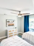 Longboat Key beach house - 5 min walk to the beaches and top local restaurants 퍼블릭 비치 액세스 주변 호텔