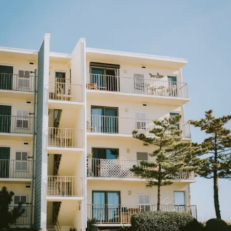 Beautiful Pup-Friendly Beachfront - Top Floor End Unit with Spectacular Views!