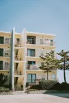 Beautiful Pup-Friendly Beachfront - Top Floor End Unit with Spectacular Views!
