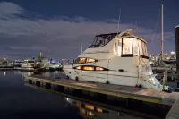 Boston Harbor Yacht,  AC/Heat, Walk to North End WiFi