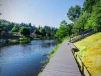River Inn Cabin Theme Flat w/ Dock Hotels in Bothell