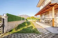 Likya Karya Villaları Các khách sạn ở Köyceğiz