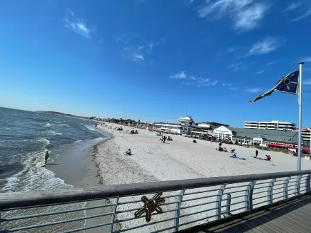 Free from 18.10.25! Cozy Apartment, 2 Bedrooms/Balcony/Parking Space, Grömitz/Ostsee