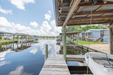 Waterfront, Private Boat Dock, Paddle board, Near Springs