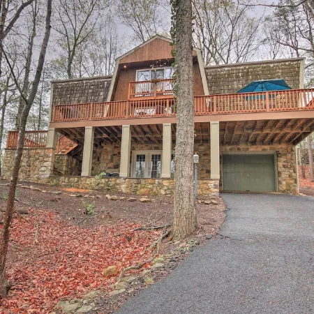 Pineapple Lodge: Mountain Vibes~Game Room~Grill~Loads of Space