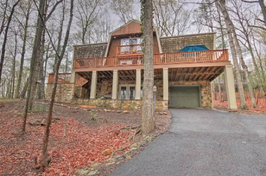 Pineapple Lodge: Mountain Vibes~Game Room~Grill~Loads of Space