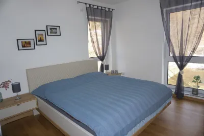 Vacation apartment on the edge of the forest with telephone and internet