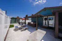 Private Oasis Near Downtown with Heated Pool and Spa