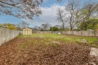 Sahara Sunsets: Modern Design Meets Quiet Luxury