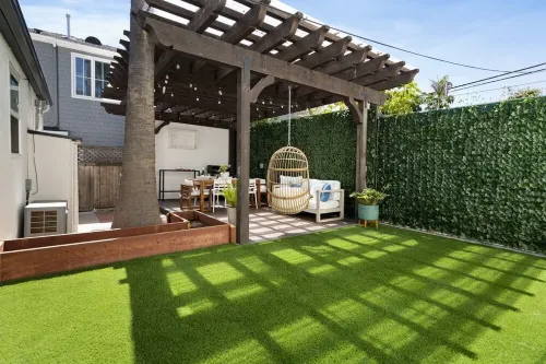 Charming Coastal Cottage - Windansea Beach Walkable - บังกะโล