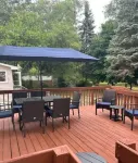 Lakeside on Greenwood - 4-Star