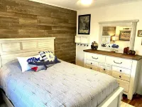 Hearts Ease at Sunset Beach: relax, unwind. get comfortable!