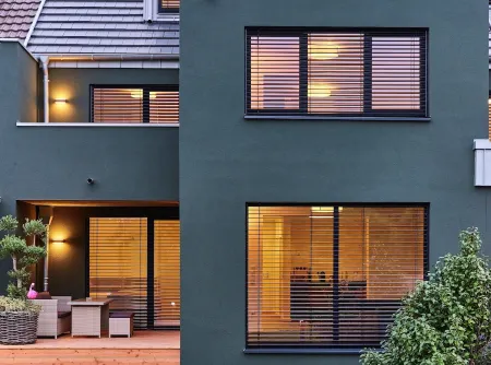 85qm Garten Suite mit 2 Schlafzimmern / Terrasse und Garten Отели в г. Виллих