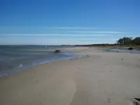 Adorable cottage on Cape Cod's  historic Rt 6A