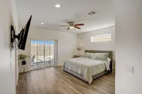 Paradise Villa Palm Springs DESERTHOT SPRINGSTake a break from reality