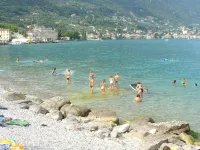 House in the paradise garden above v. Gargnano for individuals u. Children Hotels in Gargnano