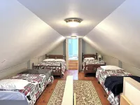 Creekside Chalet @ Knoebels! Deck, Yard & FirePit