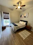 Hospitable Reservoir home w/King Bed near Shaggy’s