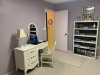 Heated salt water pool, close to beaches, includes free pass to Honeymoon beach