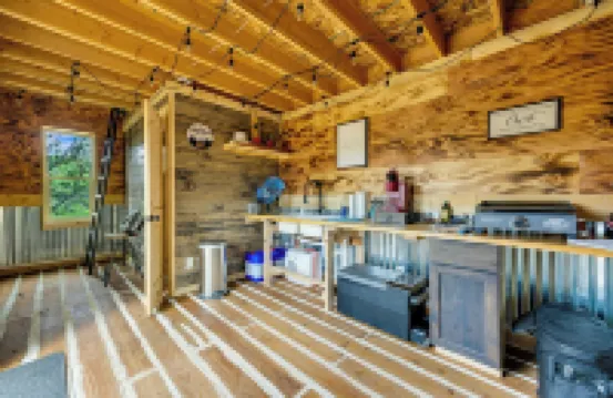 Off-Grid Tiny House Treehouse, re-live your childhood fantasy and dream!